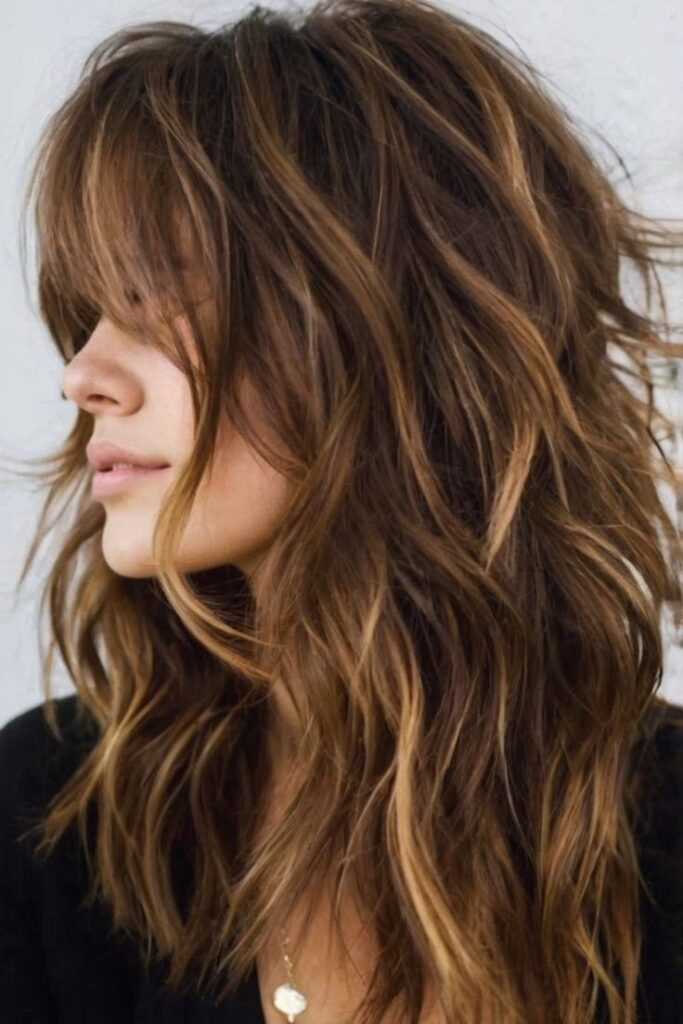 Discover the Best Layered Haircuts For Medium Length Hair