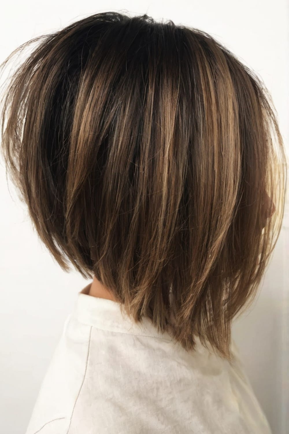 19 Short Layered Hairstyles That Will Elevate Your Style Game - Bangz ...