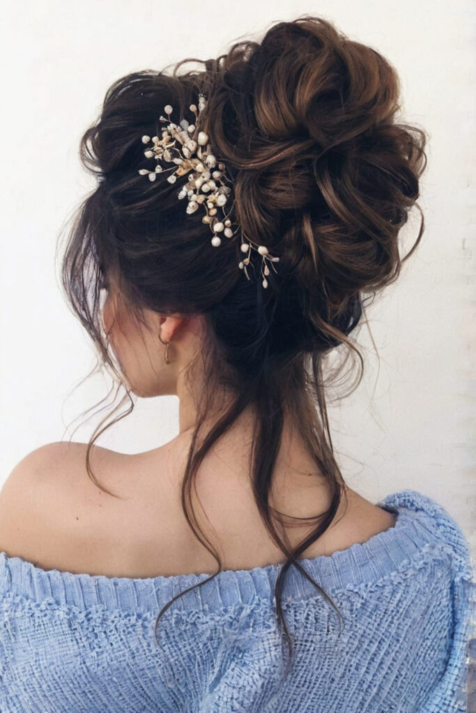 Curly Updo with Hairpins