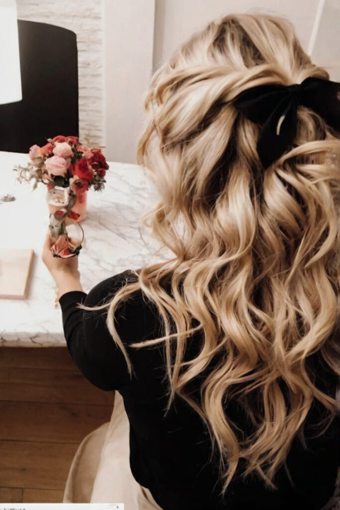 Bow with Loose Waves