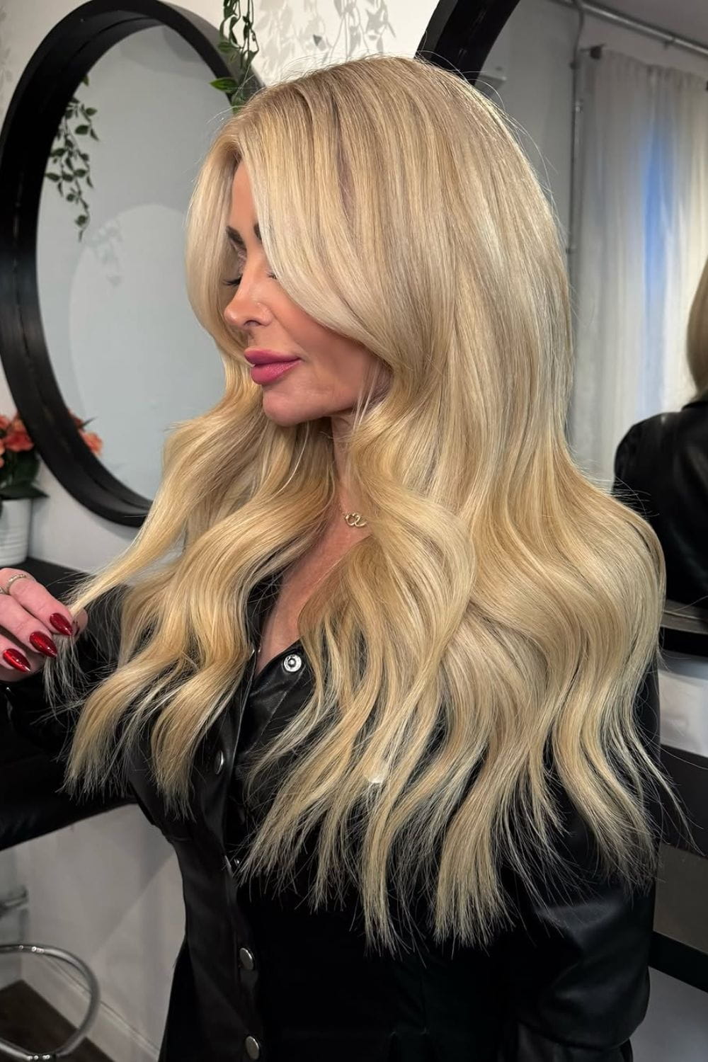 Champagne Blonde
