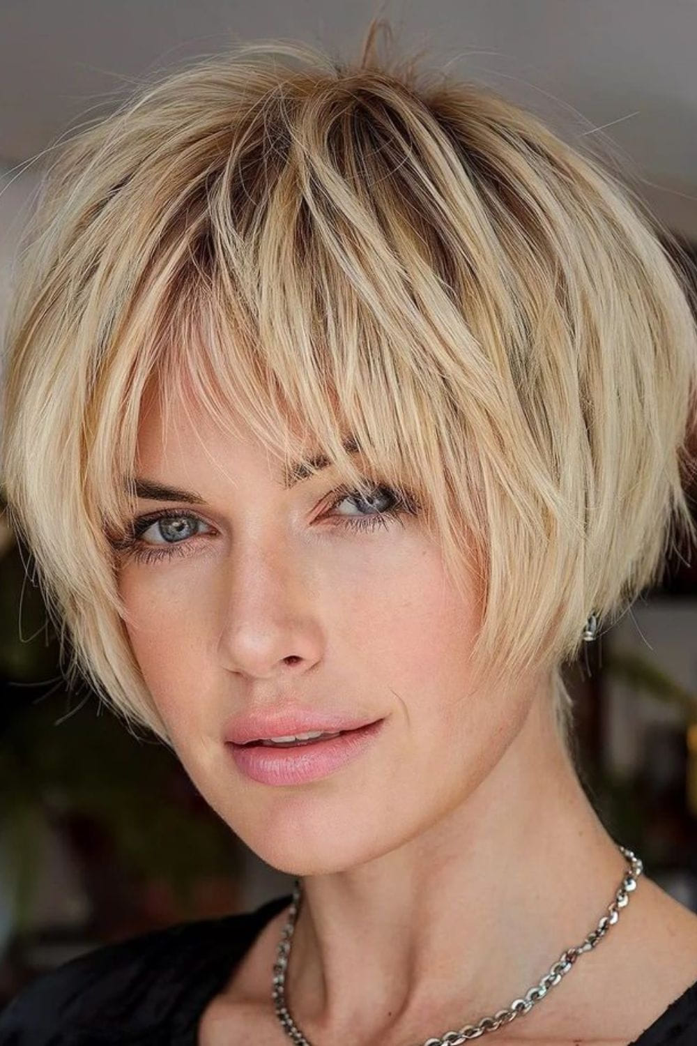 Textured Chin Bob