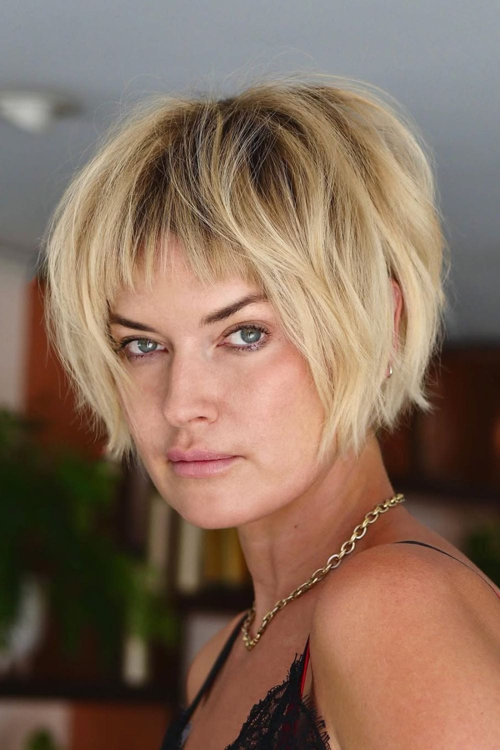 Textured Chin Bob